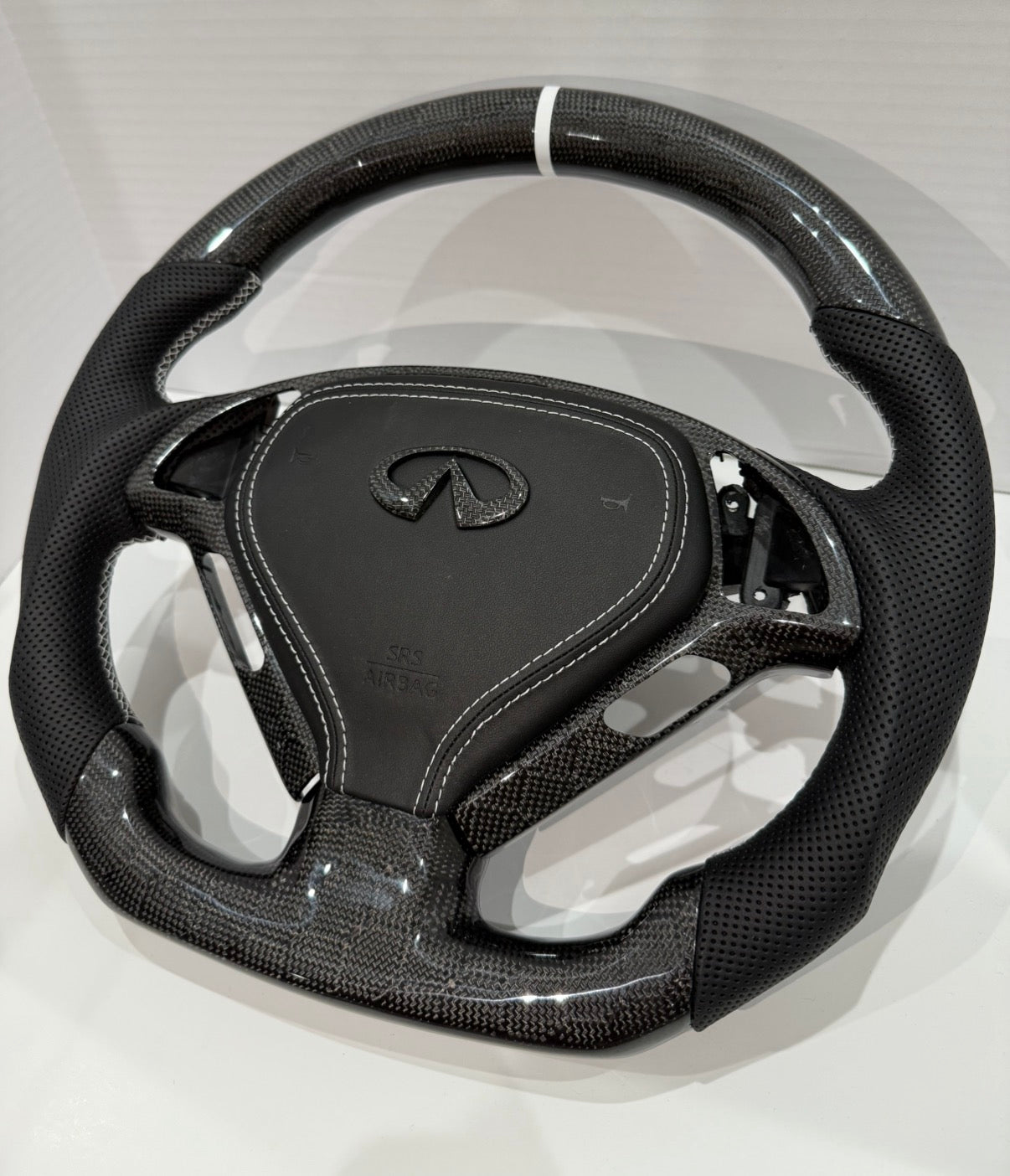 G37 Honeycomb Carbon Fiber Steering Wheel