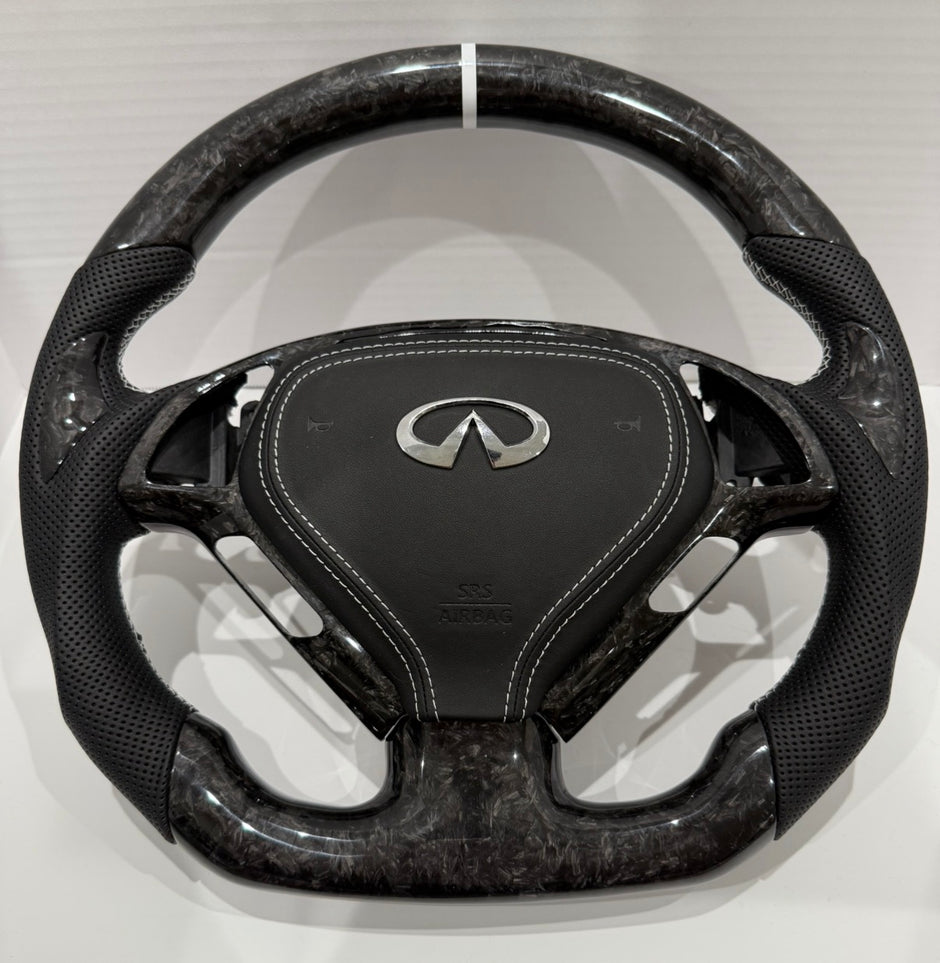 G37 Venomized Forged Carbon Fiber Steering Wheel