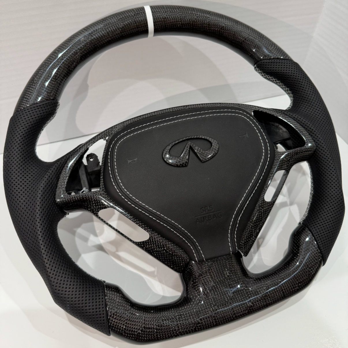 G37 Honeycomb Carbon Fiber Steering Wheel